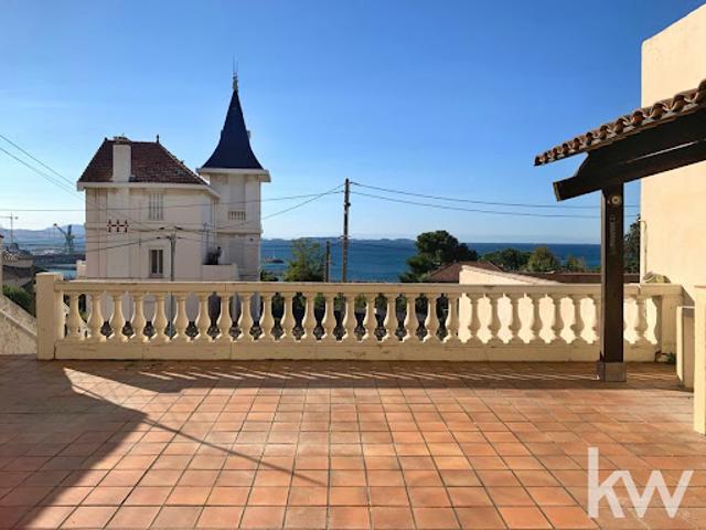 Vente Maison de maître 6 pièces 129 m2 L estaque