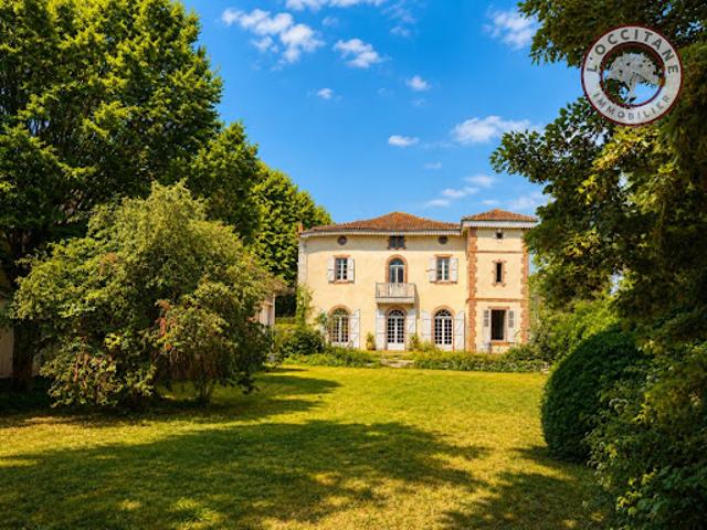 Vente Maison de maître 7 pièces 181 m2 L'Isle en Dodon