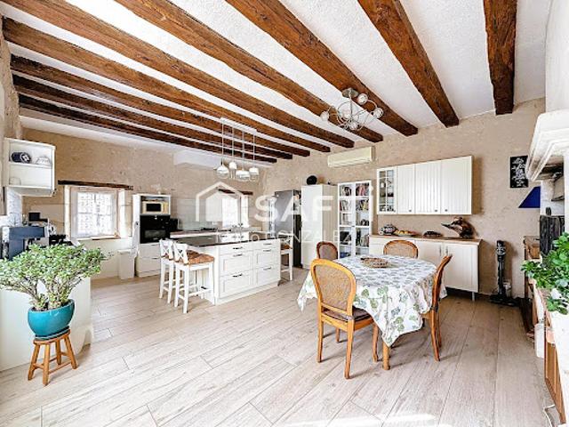 Vente Maison de maître 7 pièces 229 m2 Veigné