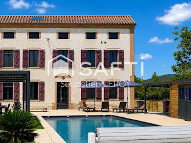 Vente Maison de maître 7 pièces 319 m2 Bioule
