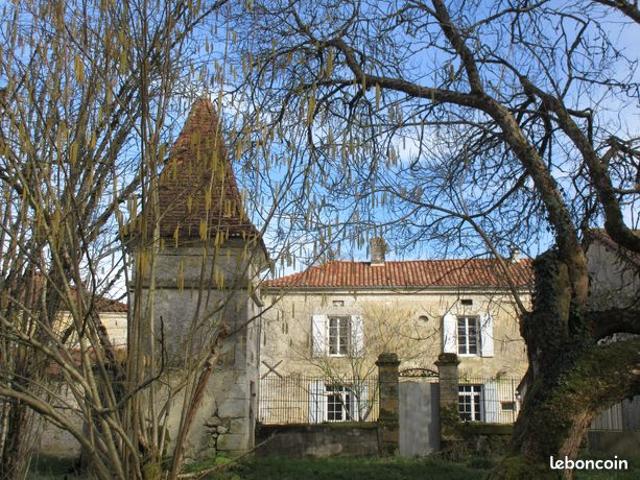 Vente | Maison de maître | 7p | 5ch | 180 m² | Brantôme en Périgord | Jardin