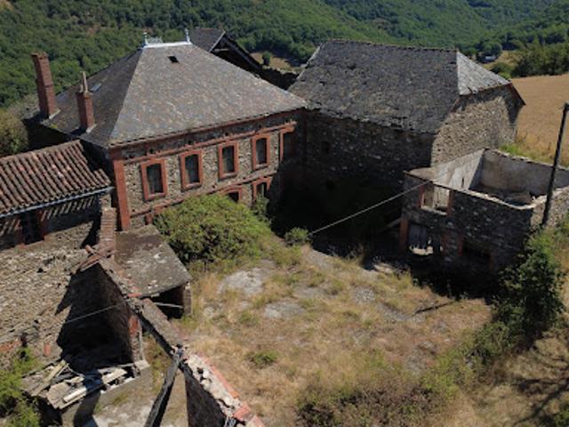 Vente Maison de maître 8 pièces 250 m2 Andouque
