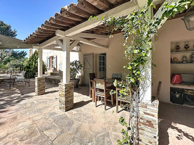 Vente Maison de maître 8 pièces 210 m2 Hyeres