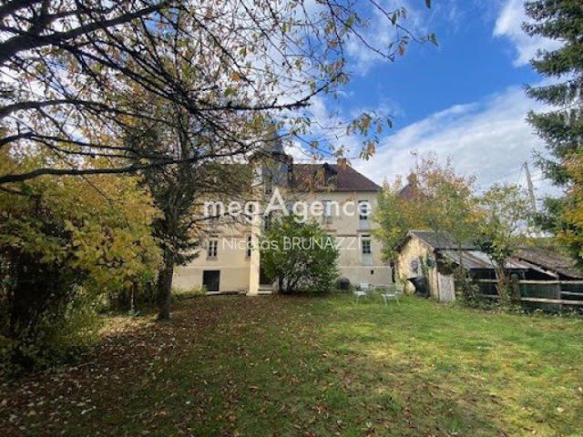 Vente Maison de maître 9 pièces 200 m2 Vimoutiers