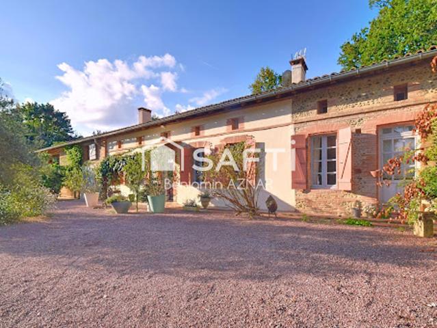 Vente Maison de maître 9 pièces 363 m2 Lévignac