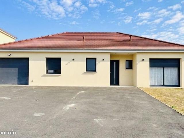 Vente | Maison de plain pied | 5p | 3ch | 116 m² | Macey | Terrasse