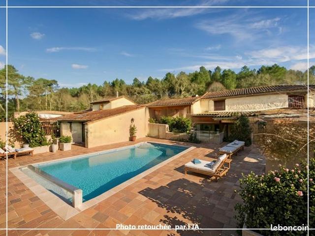 Vente | Maison de plain pied | 15p | 11ch | 479 m² | Ambrus | Expo Sud Ouest | Terrasse · Jardin · Piscine