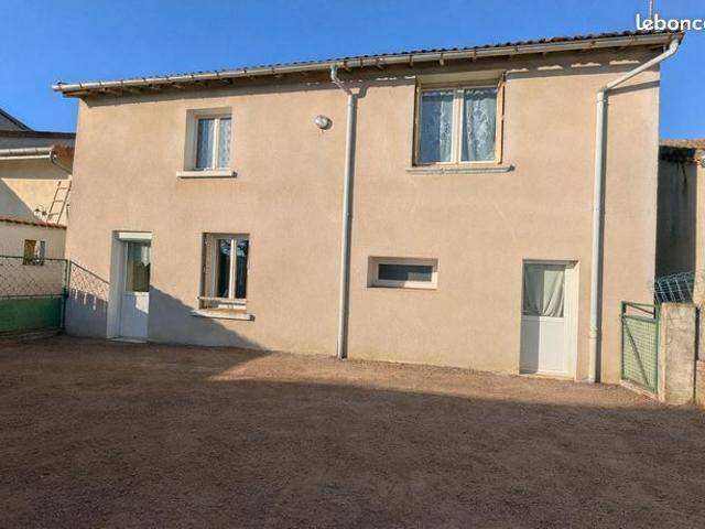 Vente | Maison de village | 4p | 3ch | 115 m² | Neulise | Expo Sud Ouest | Jardin