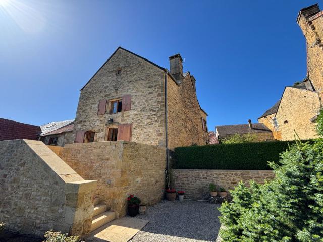 vente maison de village 5 Pièce s 119m² Salignac Eyvigues