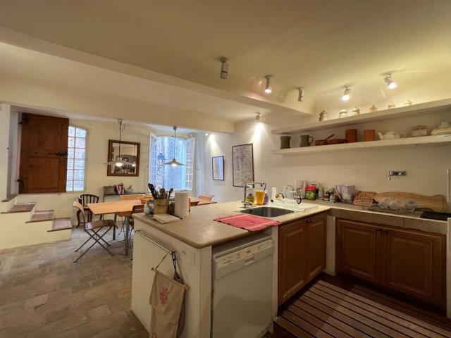 Vente maison de village 5 Pièce s 175m² Bargemon