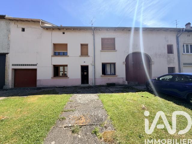 Location Local d'activités 200 m²