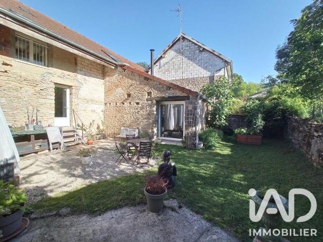 Vente Maison de village 7 pièces