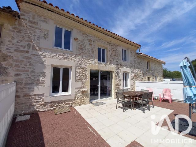 Vente Maison de village 7 pièces