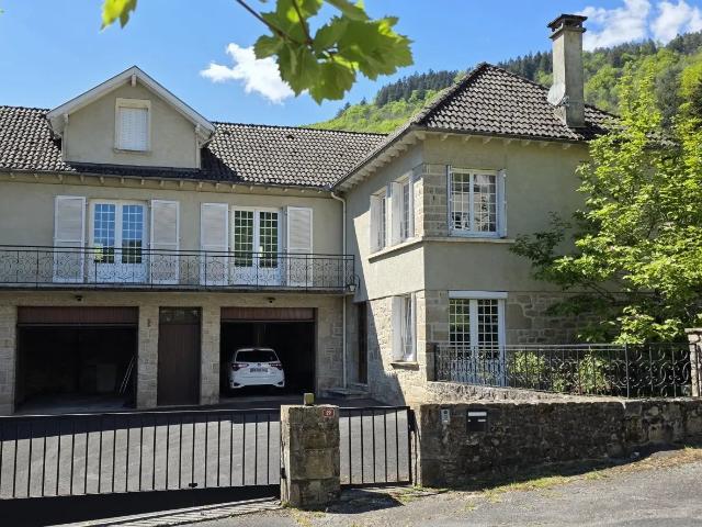 Vente Maison de village 7 pièces
