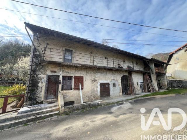 Vente Maison de village 7 pièces