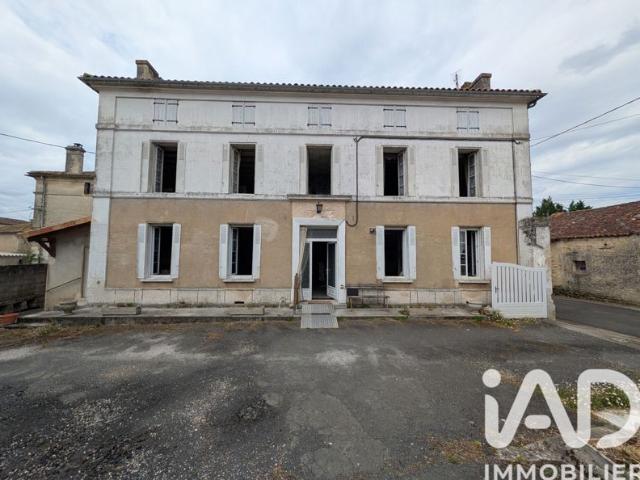 Vente Maison de village 8 pièces