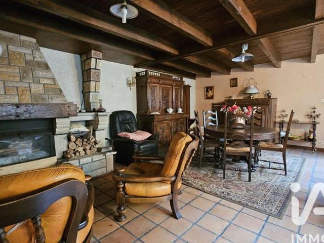 Vente Maison de village 8 pièces