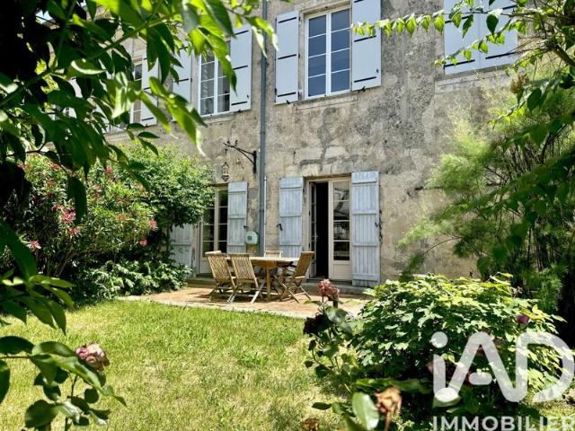 Vente Maison de village 9 pièces