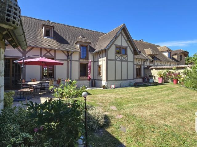 Vente Maison de village 9 pièces 240m² Vexin Sur Epte