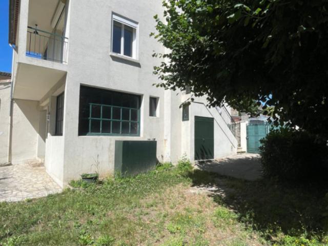 vente maison de village 10 Pièce s