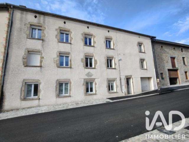 Vente Maison de village 11 pièces