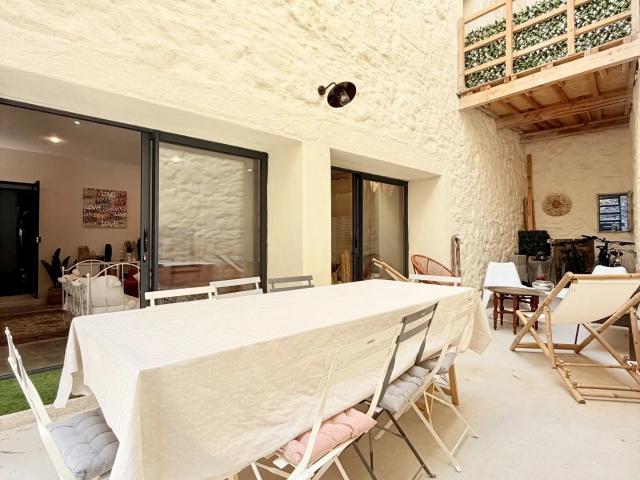 Vente Maison de village 11 pièces