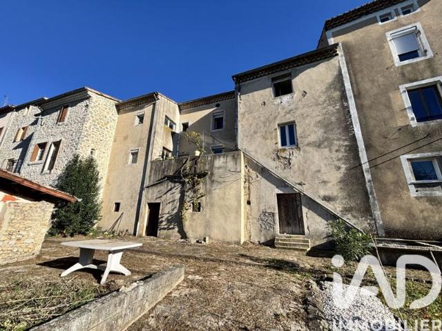 Vente Maison de village 12 pièces