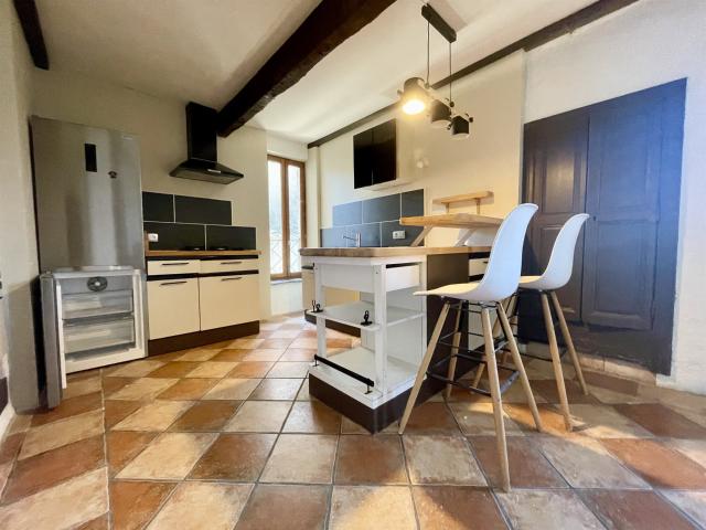 Vente Maison de village R+1 d'environ 85m2 + Studio 50m2 135m² Lamalou les Bains