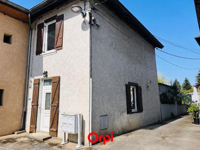Vente Maison de ville 3 pièces 50 m2 Saint Etienne de Saint Geoirs