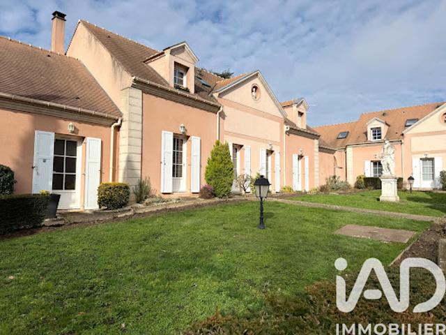 Vente Maison de ville 3 pièces 54 m2 Montfort l'Amaury