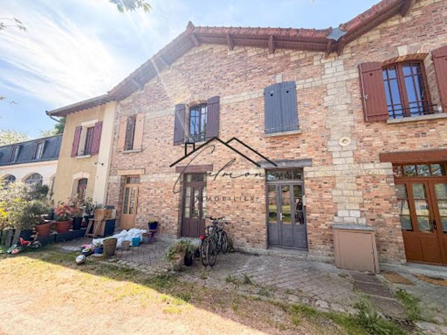 Vente Maison de ville 3 pièces 57.5 m2 Saint Denis