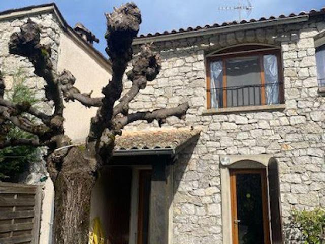 Vente Maison de ville 3 pièces 57.92 m2 Vallon Pont d'Arc