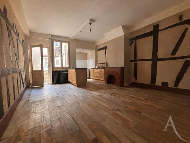 Vente Maison de ville 3 pièces 62.1 m2 Bourges