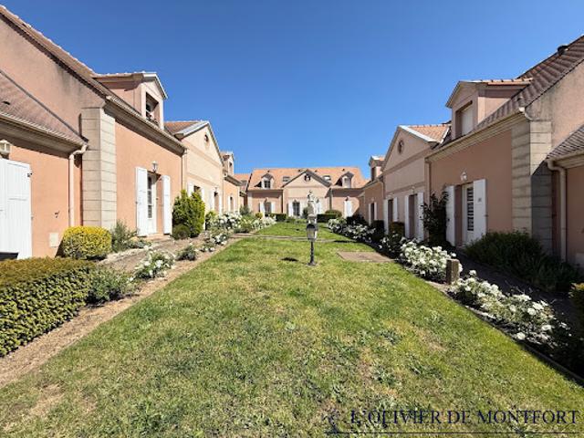 Vente Maison de ville 3 pièces 62 m2 Montfort l'Amaury