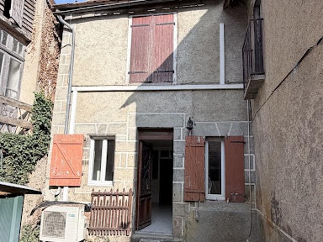 Vente Maison de ville 3 pièces 75 m2 Saint Benoît du Sault