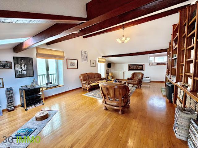 Vente Maison de ville 10 pièces 250 m2 Pau