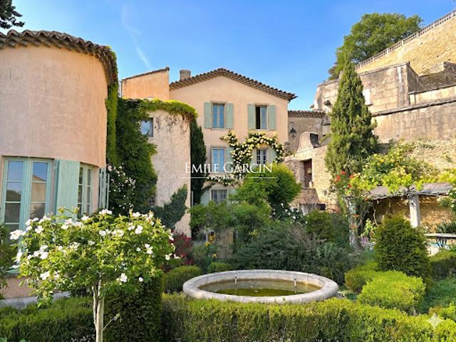 Vente Maison de ville 10 pièces 440 m2 Grignan