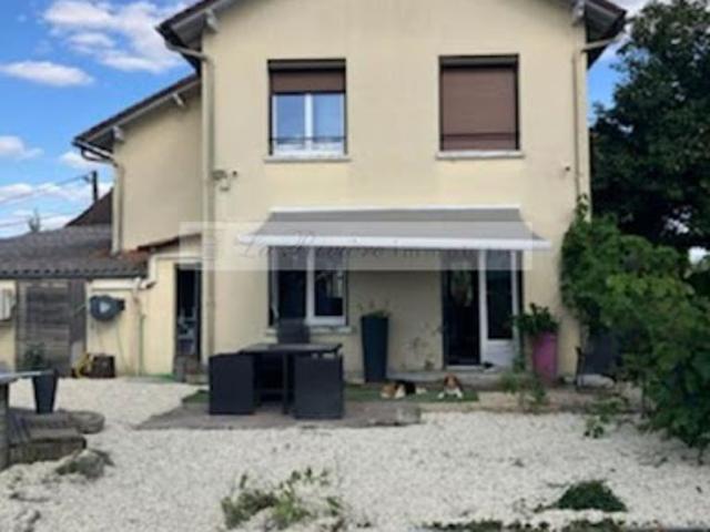 Vente Maison de ville 11 pièces 163 m2 Jarnac