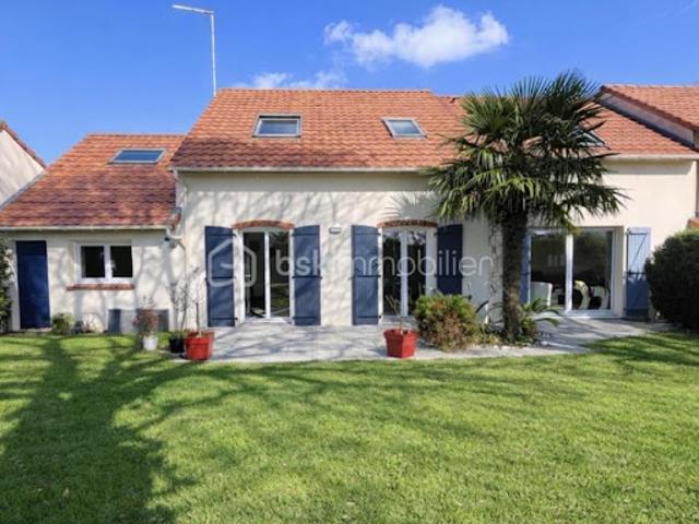 Vente Maison de ville 11 pièces 173 m2 Cholet