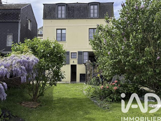 Vente Maison de ville 12 pièces 246 m2 Honfleur