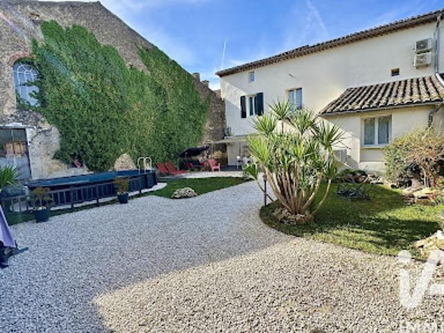 Vente Maison de ville 13 pièces 313 m2 Sainte Cécile les Vignes