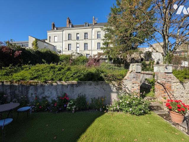 Vente Maison de ville 14 pièces 210 m2 Château Renault