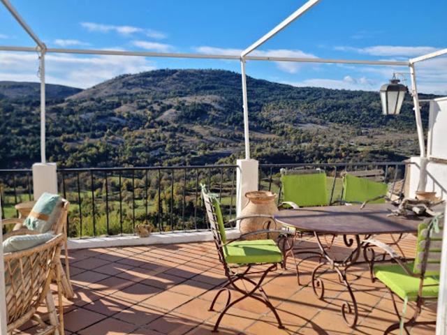 Vente Maison de ville 15 pièces 393 m2 Coursegoules