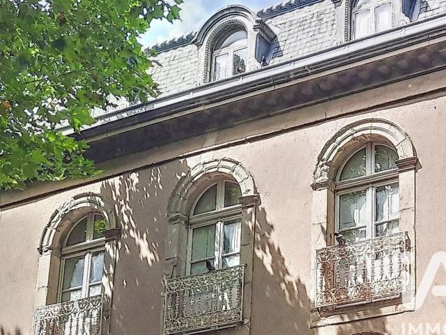 Vente Maison de ville 18 pièces