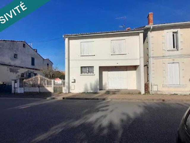 Vente Maison de ville 7 pièces 101 m2 Les Eglisottes et Chalaures
