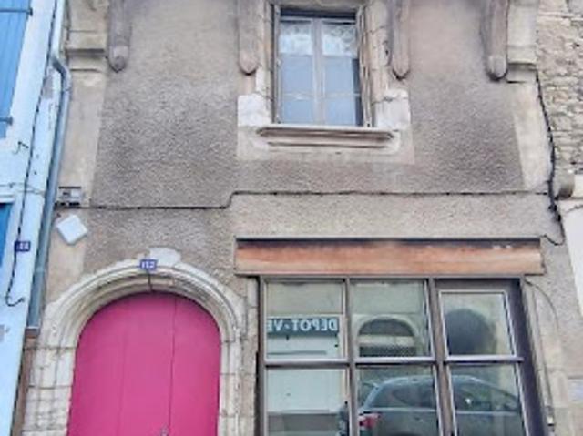 Vente Maison de ville 7 pièces 136 m2 Aigueperse