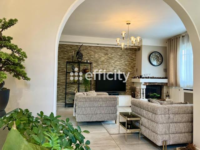 Vente Maison de ville 7 pièces 131 m2 Saint Prix