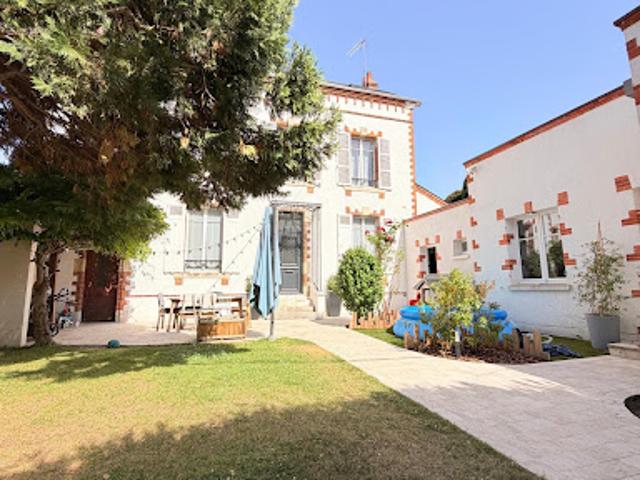 Vente Maison de ville 7 pièces 133 m2 Orleans