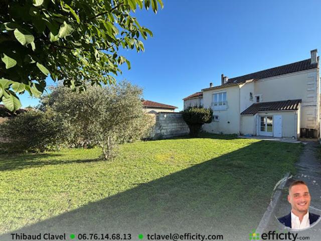 Vente Maison de ville 7 pièces 144 m2 Soyaux