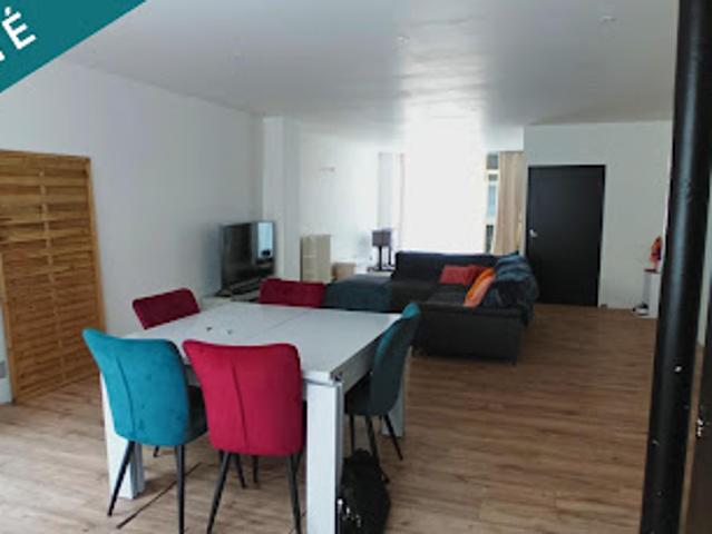Vente Maison de ville 7 pièces 164 m2 Cassagnes Bégonhès